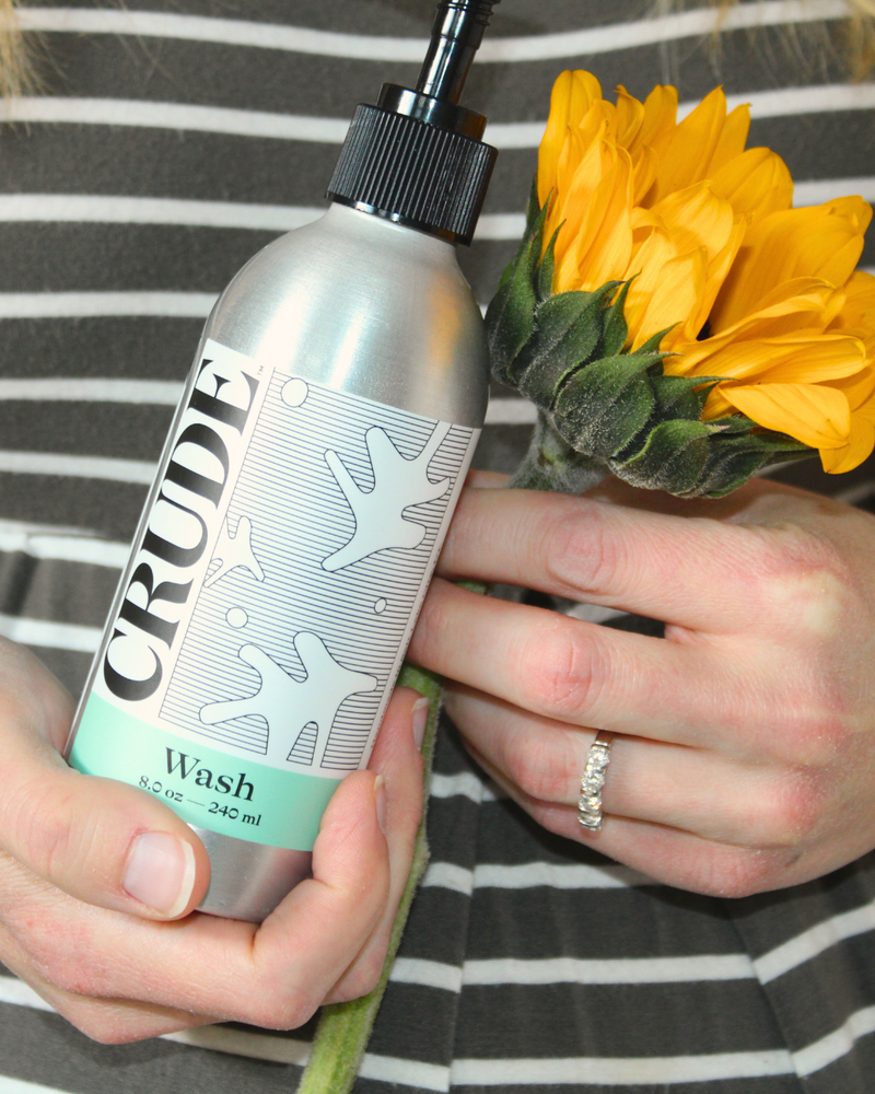 Why We Love Sunflower Oil for Skin Health (And Science Does Too)